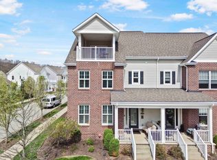23 Allegheny Ave, Oakmont, PA