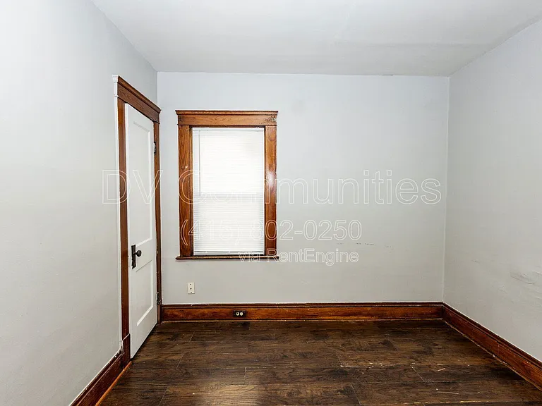 3131 W 58th St — Photo 11