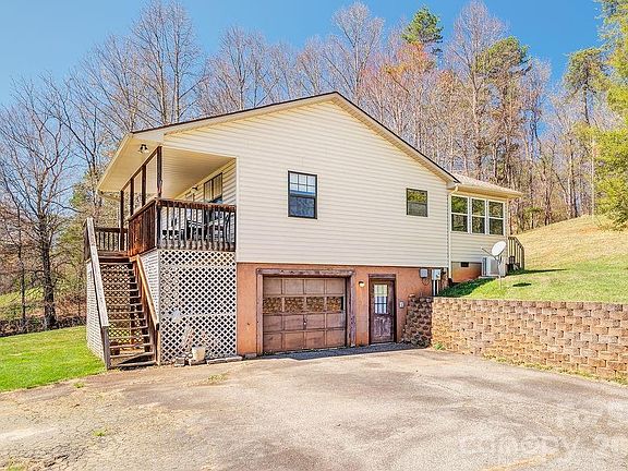 2nd image of 216 Pickens Rd