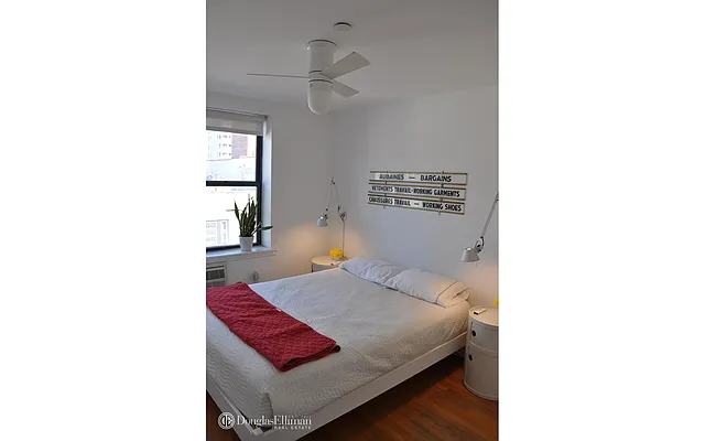 Rented by Douglas Elliman | media 15