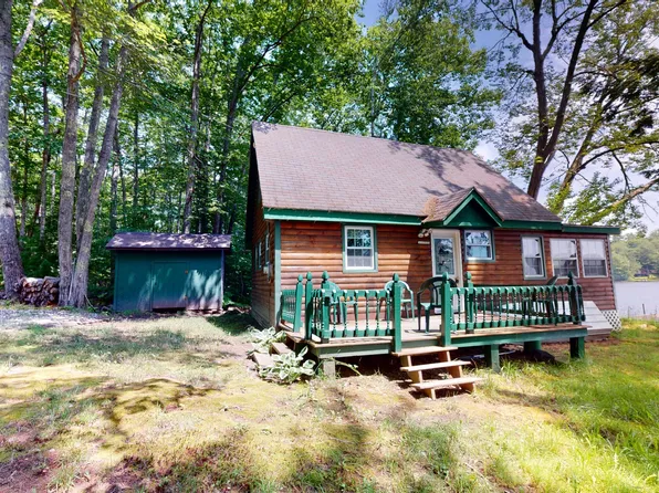 32 Blue Jay Way, Fayette, ME 04349