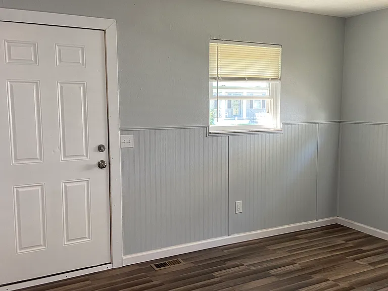 2140 Kensington Dr #A — Photo 2