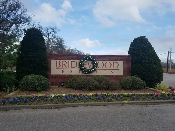 9902 S Bridlewood Ct, Richmond, TX 77469