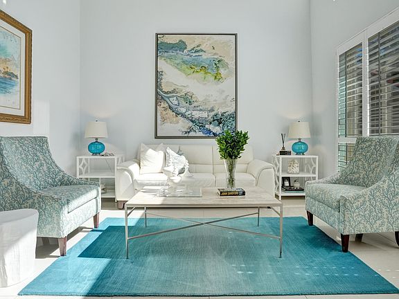 5th image of 10135 Caoba Street