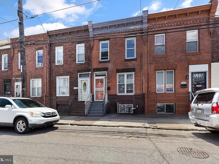 1842 McKean St — Photo 39