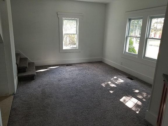 5th image of 537 S Toledo St