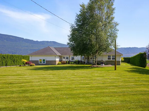 40406 No 3 Rd, Abbotsford, BC V3G 2R6