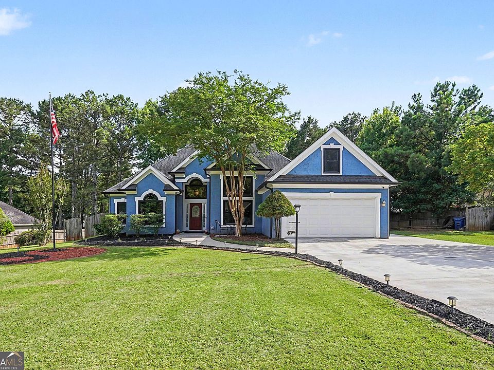 1st image of 55 Wisteria Cir