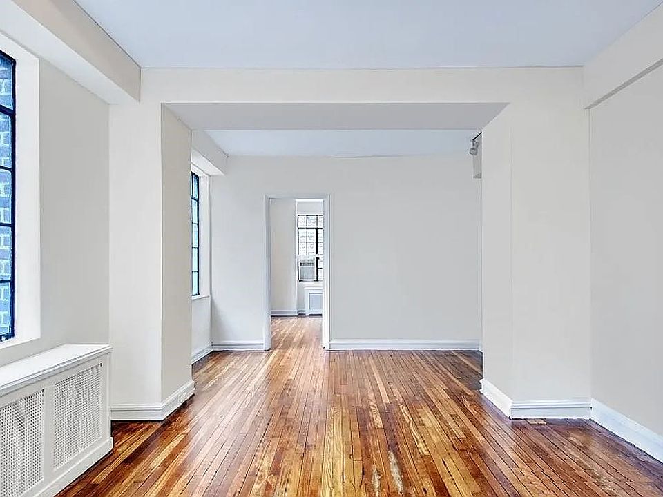 1st image of 320 E 42nd St #8188