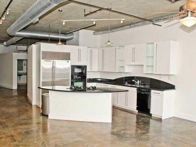 311 W 5th St UNIT 604, Austin, TX, 78701