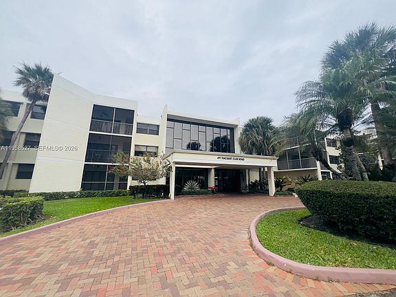 4th image of 491 Racquet Club Rd APT 211