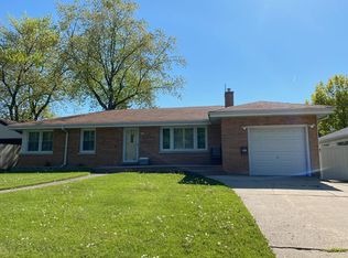 923 S Grace St, Lombard, IL 60148