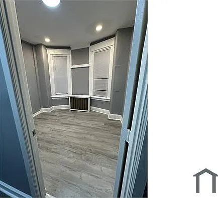 5850 Chestnut St #2 — Photo 8