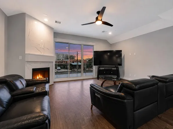6118 Truro St, Houston, TX 77007