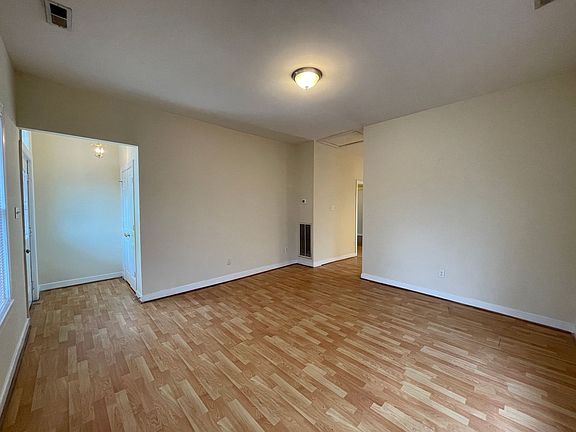5th image of 1716 Stockton St