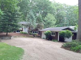 203 Shadow Trl, Michiana Shores, IN