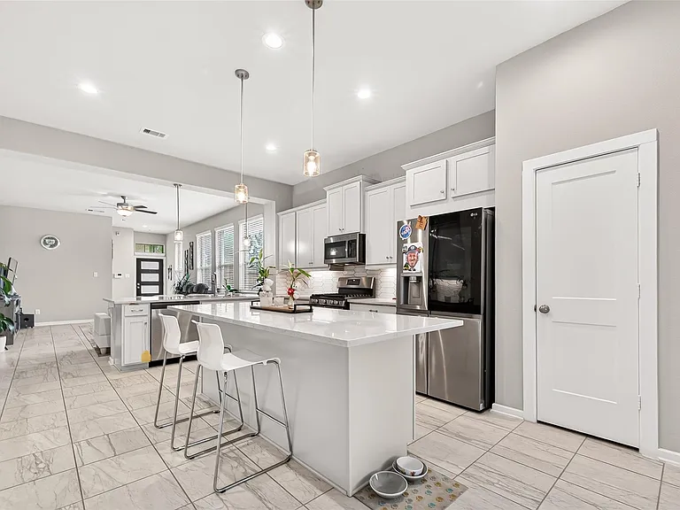 305 Rise Ln — Photo 14
