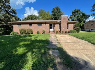 933 8th Ave, Pleasant Grove, AL 35127