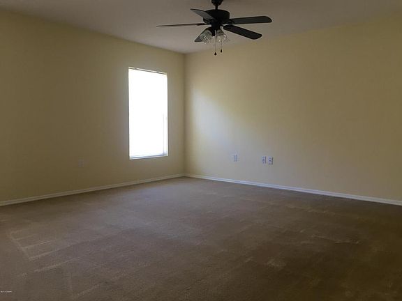 3rd image of 301 Bayberry Lakes Blvd
