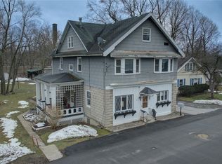 21 Main St, Bowmansville, NY 14026