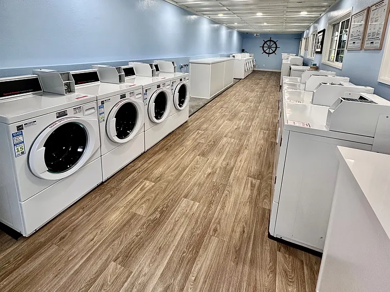 Laundry Center