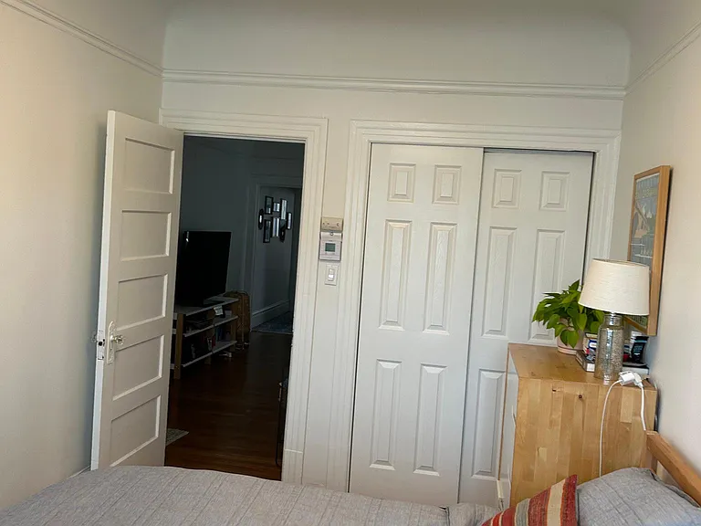 1678 Grove St #5 — Photo 8