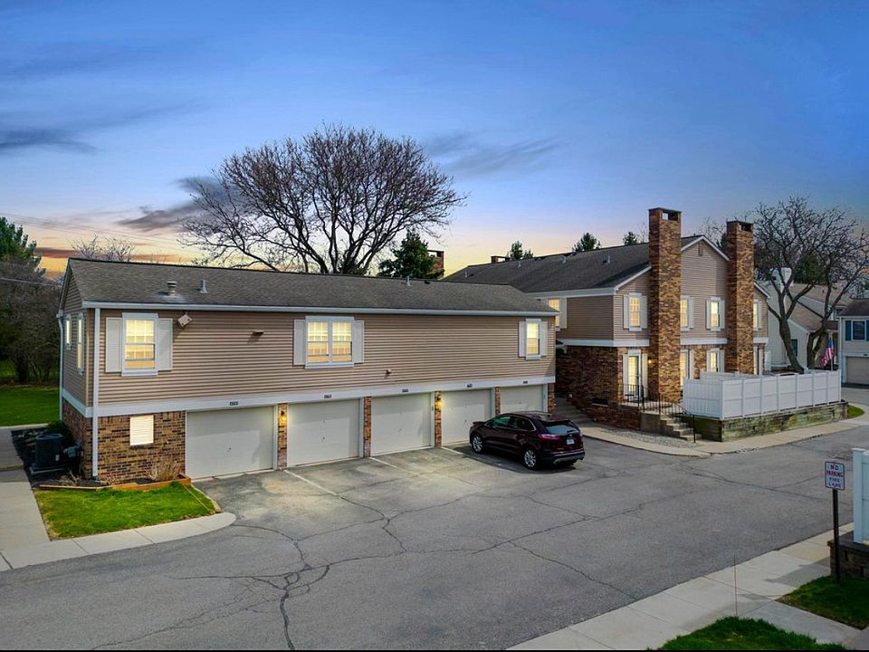 1st image of 41705 Broquet Dr #177