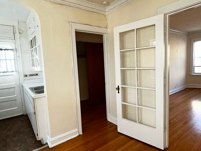 4437 N Wolcott Ave #3W — Photo 5