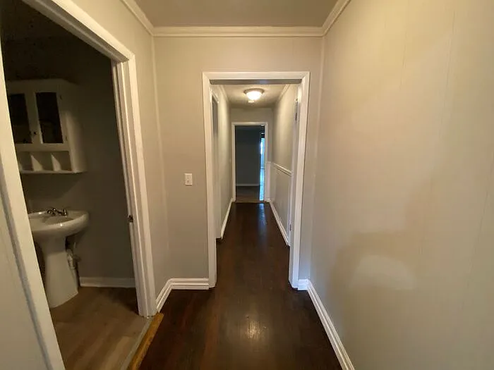 317 Elberta St #A — Photo 6