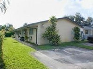 706 Columbus Pkwy, Hollywood, FL 33021