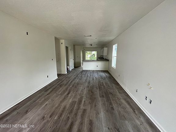 4th image of 1711 MCQUADE Street
