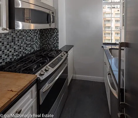 Rented by McDonagh Real Estate | media 6