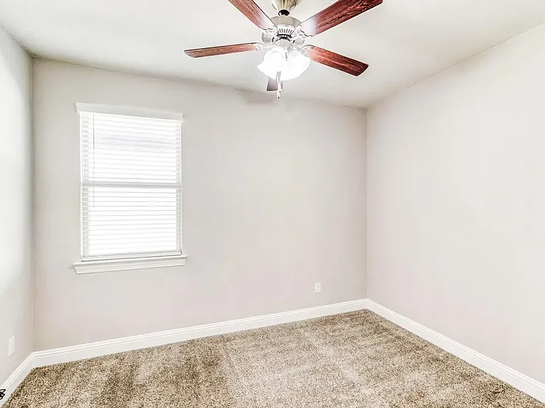 11324 Blaze St — Photo 17