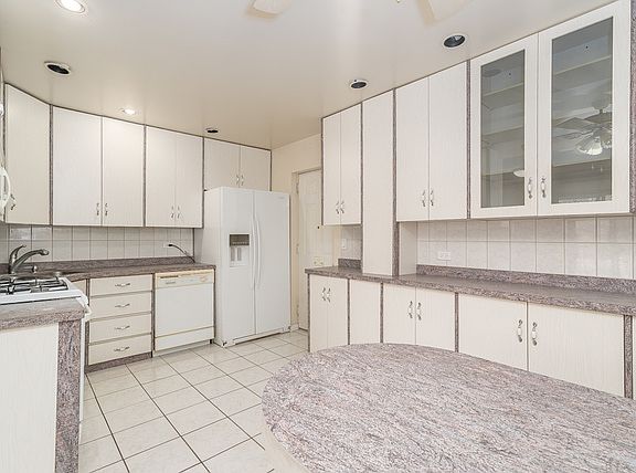 2nd image of 736 Dempster St APT A108