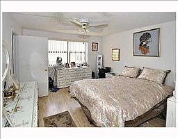 4th image of 10331 Sunrise Lakes Blvd APT 204