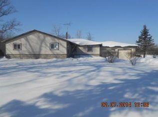 29170 Martinsville Rd, New Boston, MI 48164