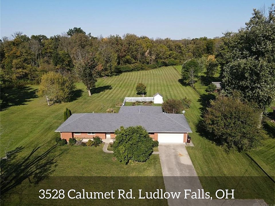1st image of 3528 Calumet Rd