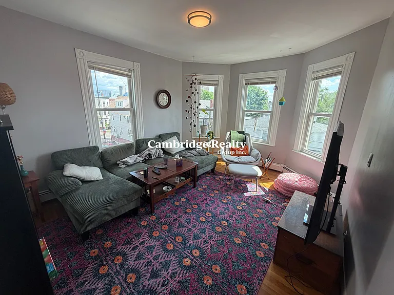 9-11 Houghton St #3 — Photo 5