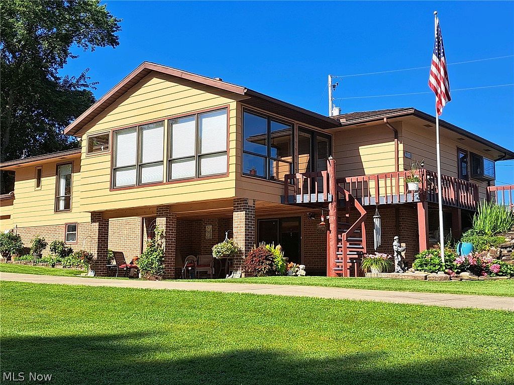 118 Division St, Lore City, OH 43755 Zillow