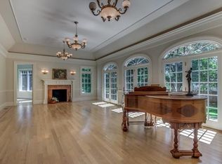 2 Alcott Rd, Lexington, MA 02420