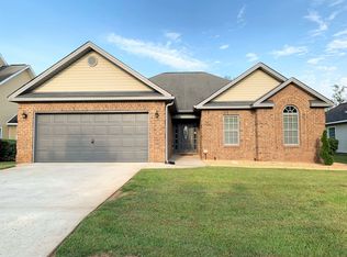 110 Amber Dr, Byron, GA 31008