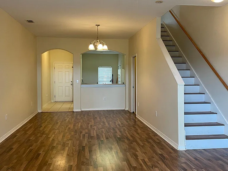 4213 Winding Vine Dr — Photo 11