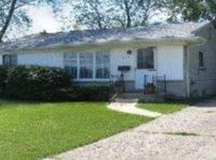 315 W Tienken Rd, Rochester Hills, MI 48306