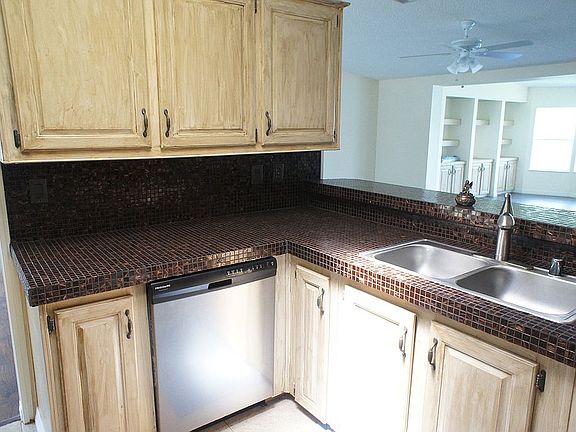5th image of 4549 Coquina Crossing Dr