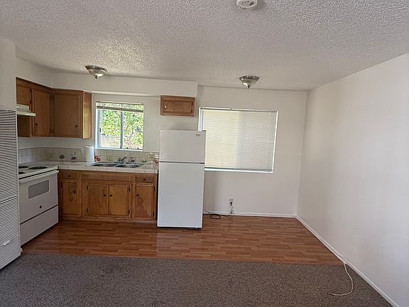 2nd image of 249 N Palm Ave APT B