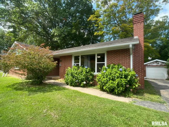 404 S Orchard Dr, Carbondale, IL 62901
