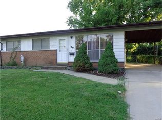 1845 Thunderbird Ave, Florissant, MO 63033