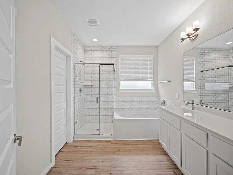 3042 Schultz Manor Ln — Photo 21
