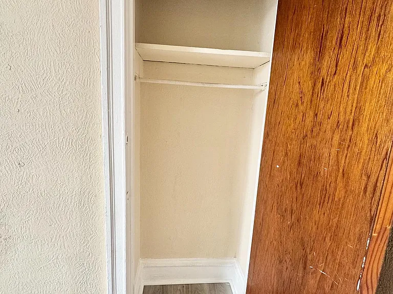 5040 Walnut St #3R — Photo 6