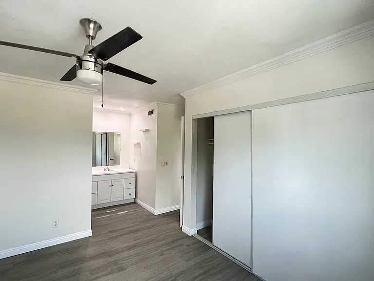 23659 Golden Springs Dr #F-5 — Photo 13